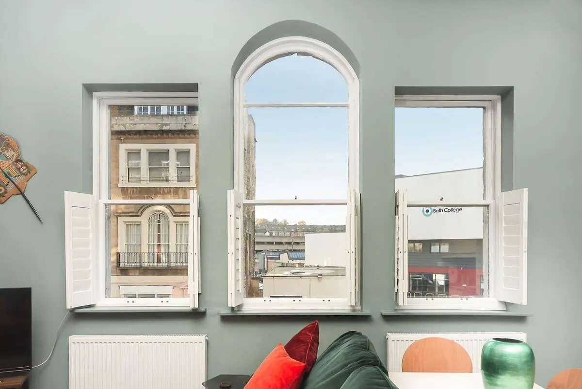 St James Apartment - Central Location باث المملكة المتحدة