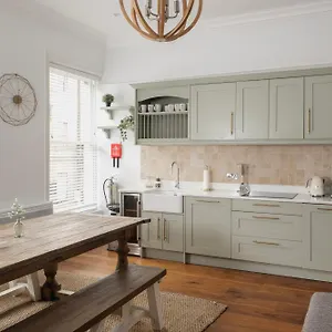 Argyle - Stunning 5 Bed Luxury - Pulteney Bridge, Apartment